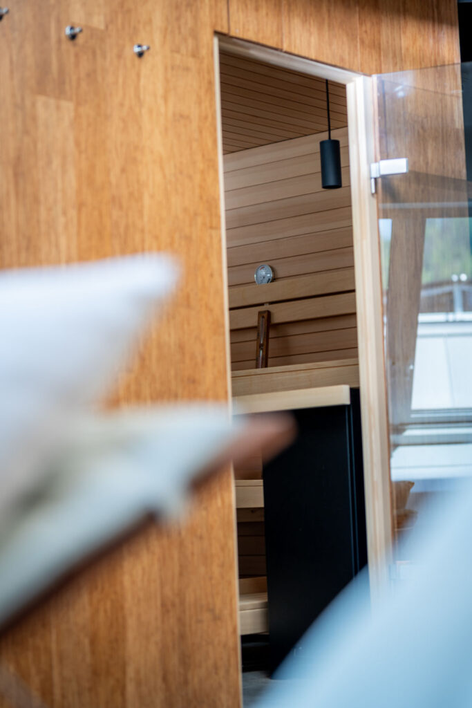 Glastuer in unsere Panorama Sauna